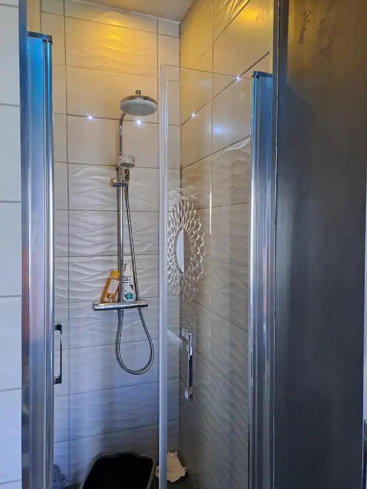Chambre Bleue Avec Acces Plage Bourges Eksteriør bilde